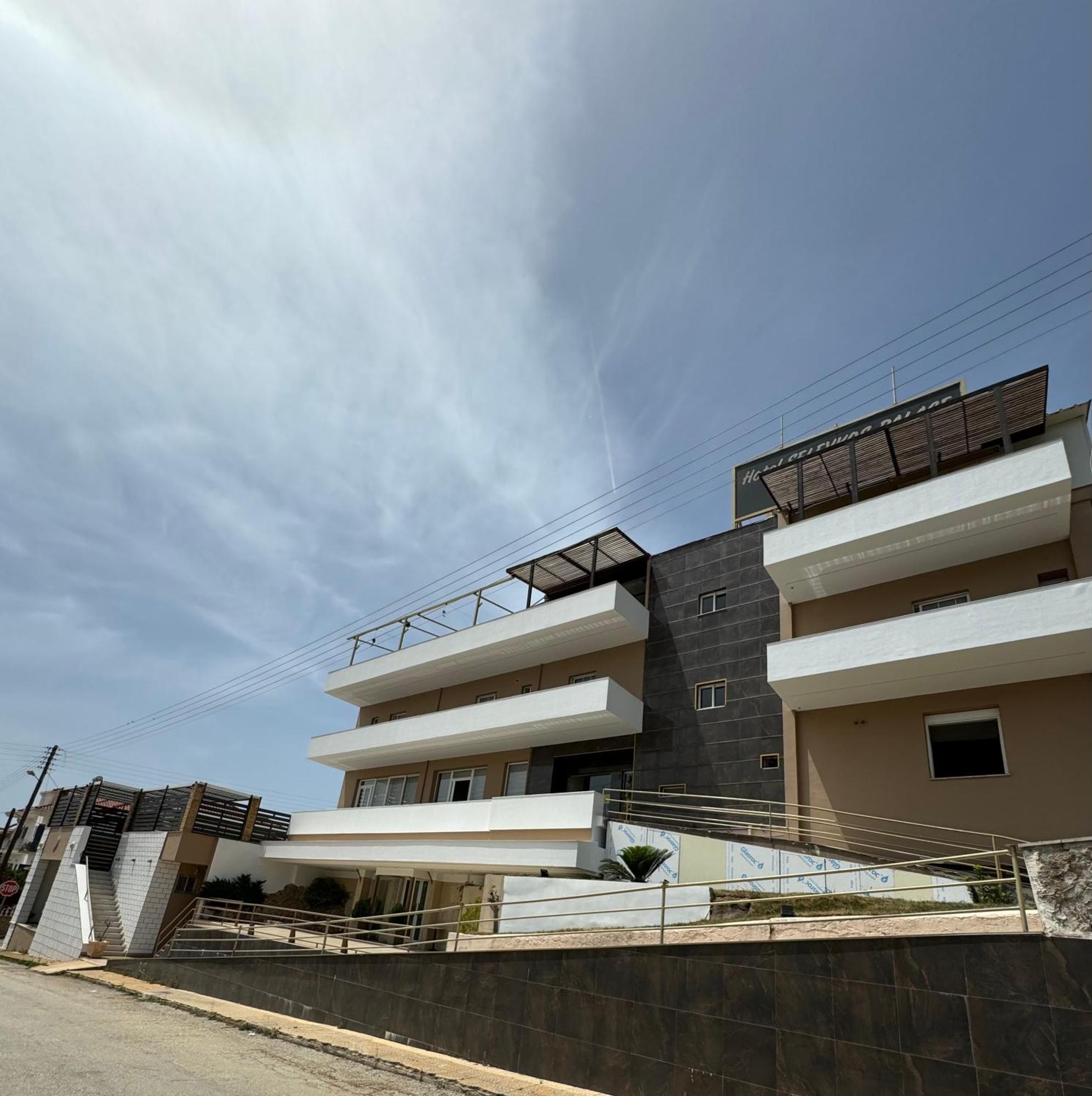 Selefkos Palace Igoumenitsa Eksteriør billede